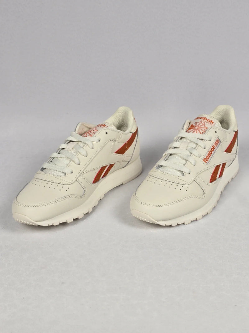 Нови дамски обувки Reebok Classic - №37.5